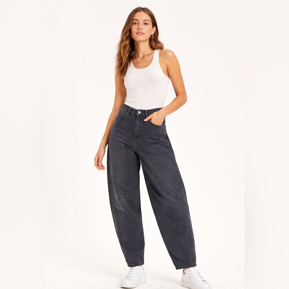 Levi's Baggy Dad Barrel Women's Size 26x30 Black NWT MSRP $108
